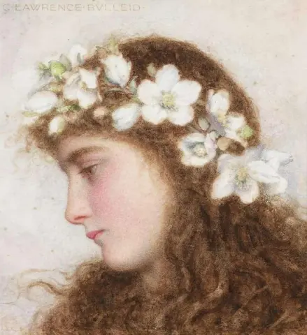 野バラの花輪をかぶった女の子