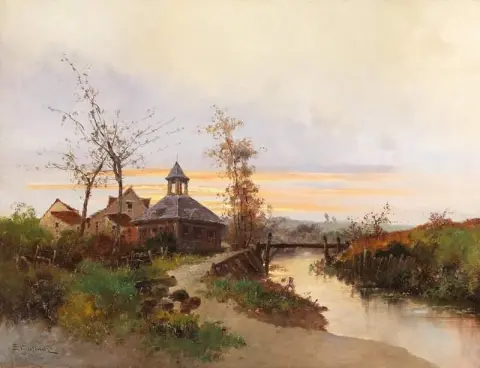 Sonnenuntergang über einer Flusslandschaft