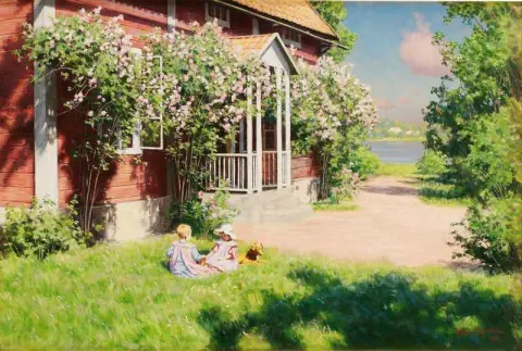 Barn I En Solig Trädgård
