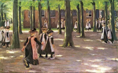 Auf dem Weg zur Schule in Laren