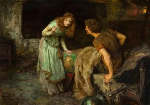 Enid bröt sedan sitt bud om tystnad med tanke på att hon berättade allt som Earl Limours hade sagt 1895