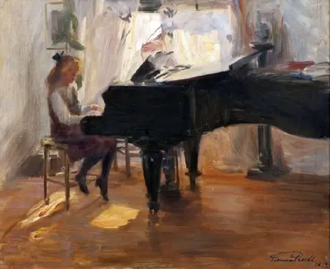 At The Grand Piano 1892